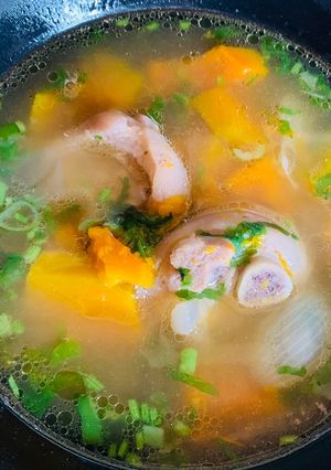 Hình của món Canh bí đỏ giò heo.