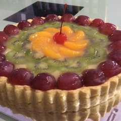 A picture of Fruit pie 2.