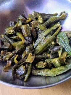 भिंडी की सब्जी (Bhindi ki sabji recipe in hindi) रेसिपी मुख्य फोटो
