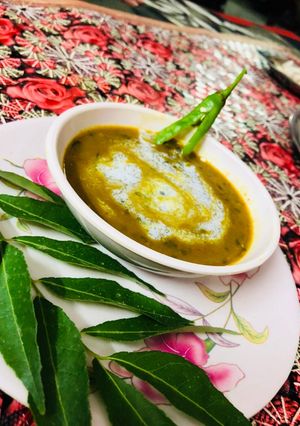 A picture of Dal-makhani.