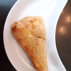A picture of Calzone.