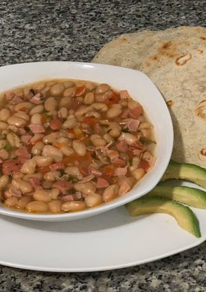 Una foto de Frijoles charros