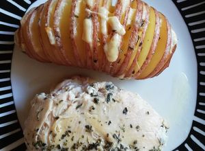 Una foto de Papas Hasselback