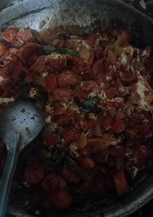 Una foto de Salchichas a la mexicana ESTILO BARAJITAS 🇲🇽🍅