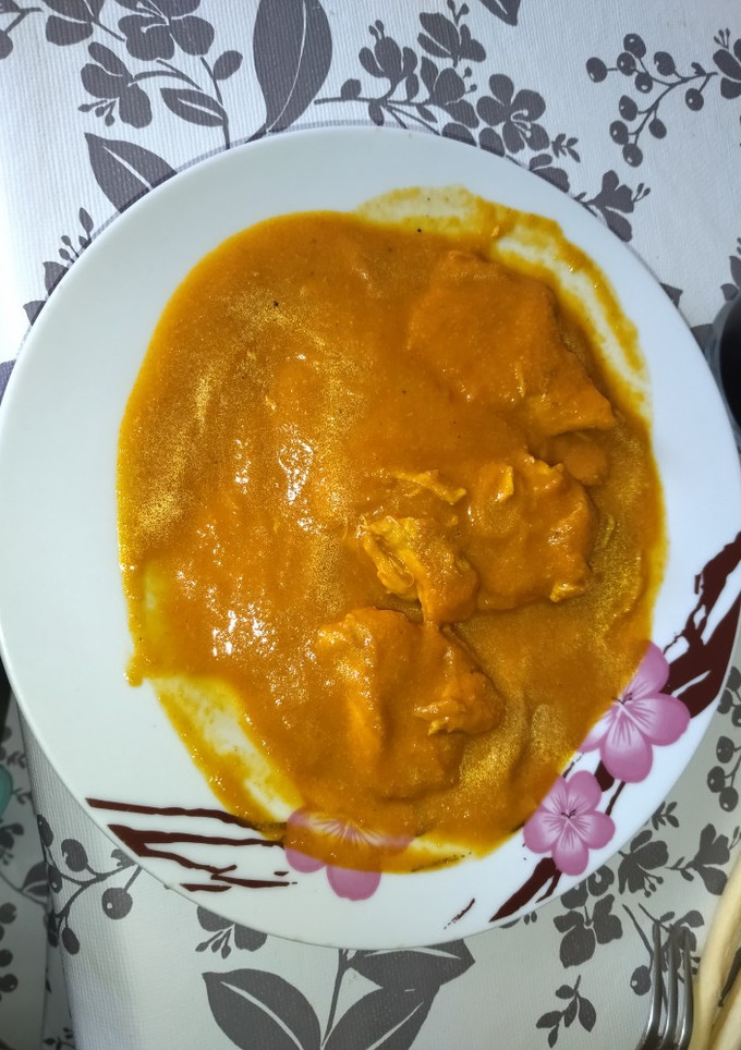 Una foto de Filetes de pollo en salsa a mi manera 🙂