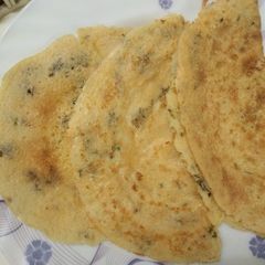 A picture of No Oil Poha and Moong Dal Dosa.