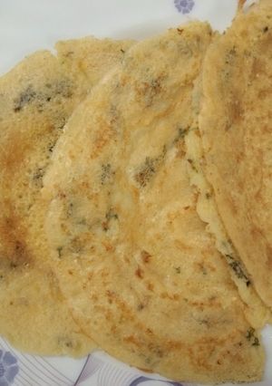 A picture of No Oil Poha and Moong Dal Dosa.