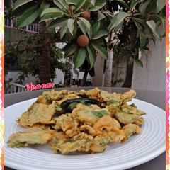 A picture of Palak pakoray.