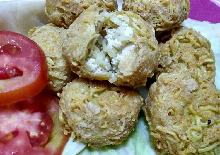 Bola mie "ndelik"