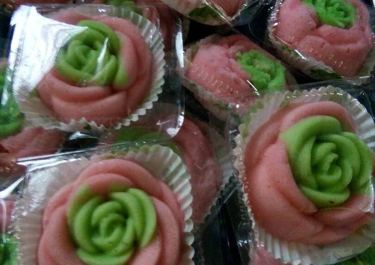 Resep Bolu mawar kukus yang Bisa Manjain Lidah