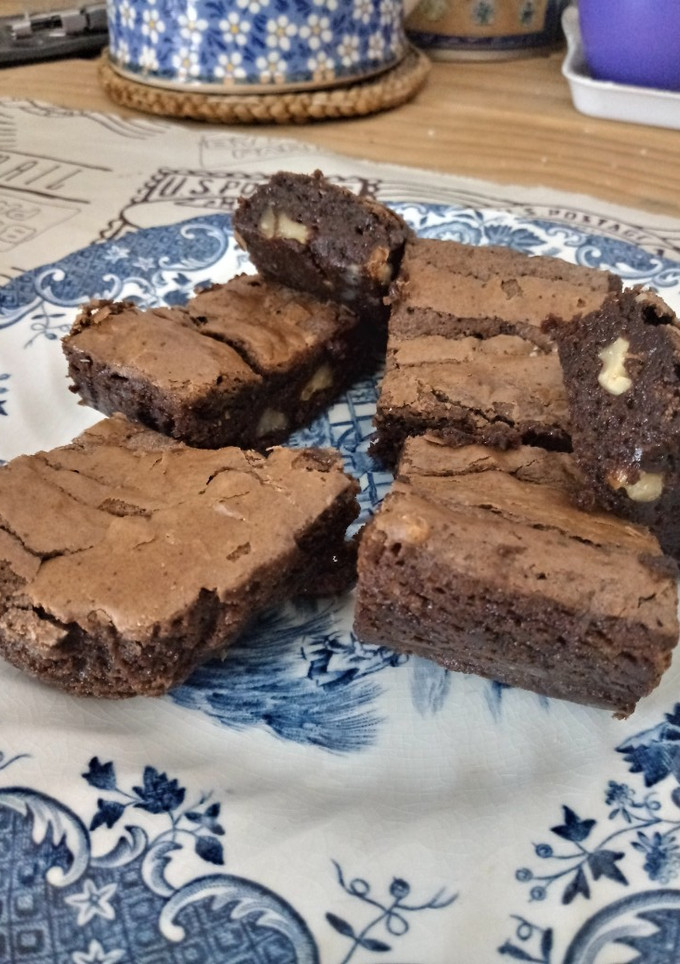 Una foto de Brownie de chocolate y nuez