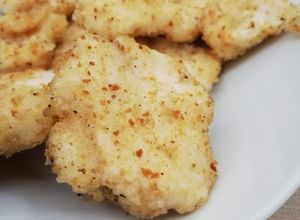 Foto di Straccetti di pollo impanati, senza uova