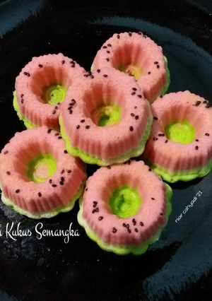 Foto resep Bolu Kukus Semangka
