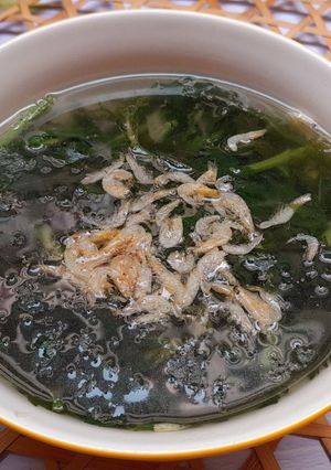 Hình của món Canh rau tần ô nấu con ruốc.