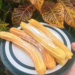 Churros (Takaran sendok) রেসিপির প্রধান ছবি