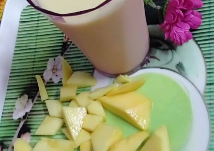 Recipe of Any-night-of-the-week Mango juice😋😋😋