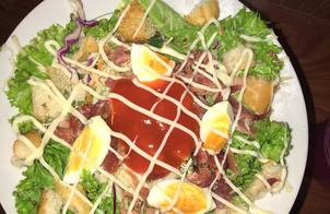 Salad thịt trứng và kewpie