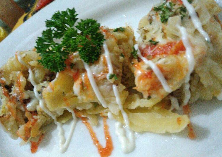 Cara Royal Makan di DimeBeef Lasagna With Bechamel Sauce (#Pr_Pasta)