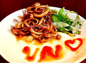 Hình của món Khô mực chiên nước mắm.