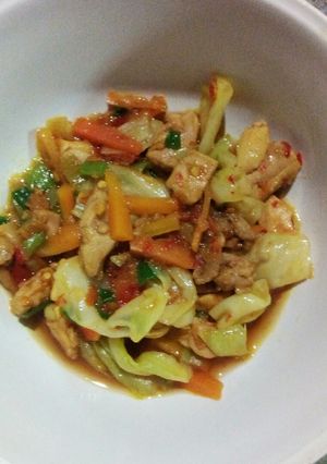 Foto resep Tumis Ayam Bumbu Kuning