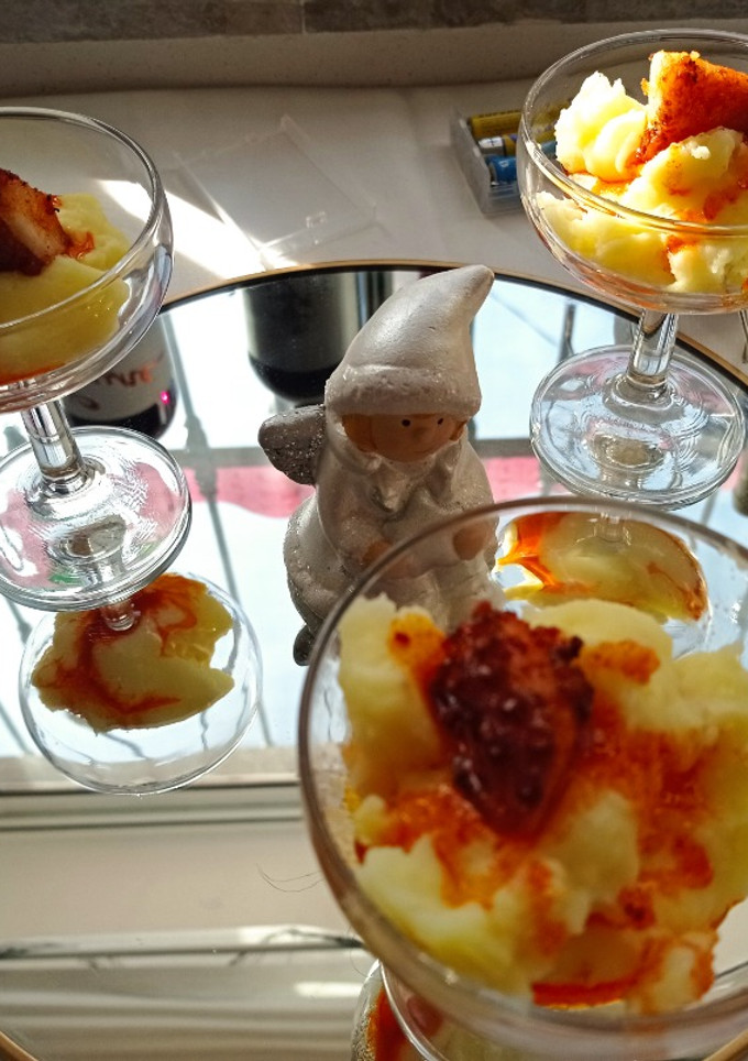 Una foto de Copas de pulpo con patatas aliñadas