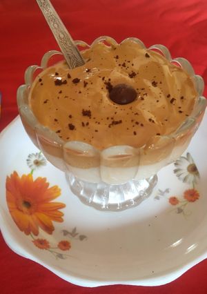 દાલગોના કોફી (Dalgona Coffee Recipe In Gujarati રેસીપી મુખ્ય ફોટો