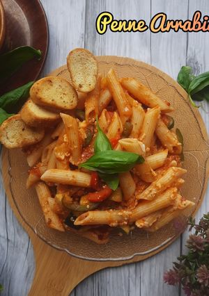 A picture of Penne Arrabiata.