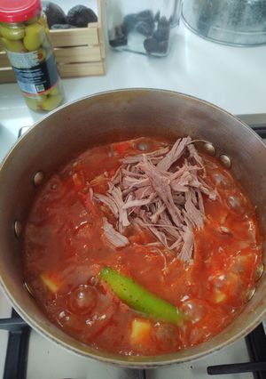 Una foto de Carne de res a la jardinera