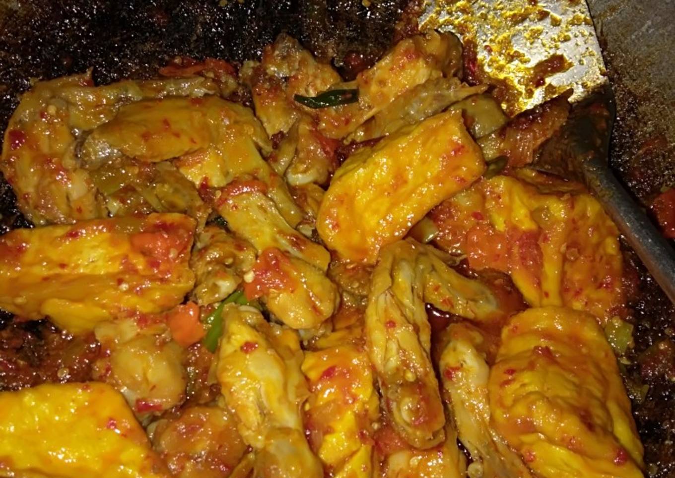 Ayam tahu balado