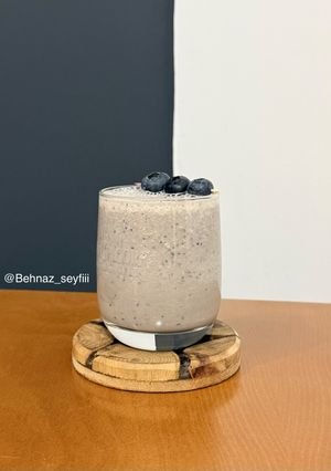 عکسی از دستور اسموتی موز و بلوبری 🫐