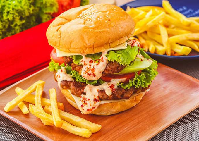 Gimana Cara Menyiapkan Resep Beef Burger Special Yang Enak Anti Gagal Resep Amanda Rawles Resep Amanda Rawles