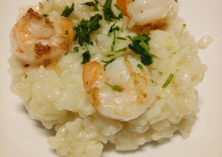 Step-by-Step Guide to Prepare Speedy Prawn and lemon risotto