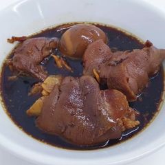 A picture of Braised Trotter Vinegar 猪脚醋.