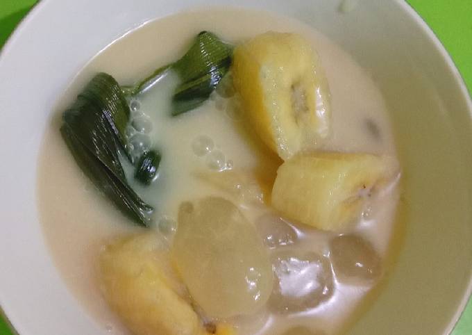 Kolak pisang kolang-kaling