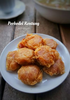 Foto resep Perkedel Kentang #SelasaBISA #BikinRamadanBerkesan