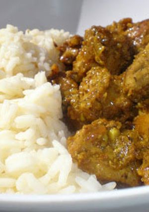 Una foto de Pavo vindaloo {un plato indio de Goa}