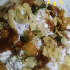 A picture of Samosa chaat my favorite 😜.