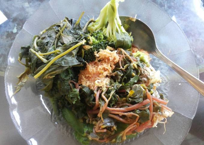 Resep: Urap daun ubi sehat dengan brokoli Praktis