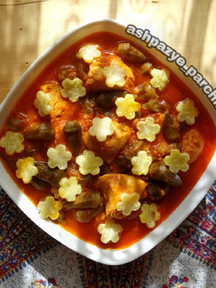 عکسی از دستور خورش بامیه با مرغ 🌸