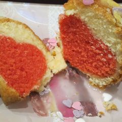 A picture of Heart Cake.