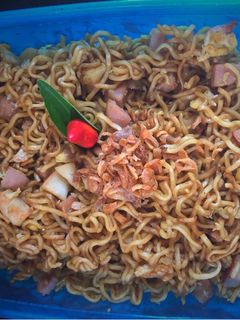 Foto resep Mie Goreng Bakso Sosis