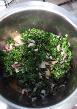 A picture of Fried spinach.