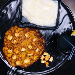A picture of Oats chilla.