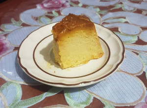 Una foto de Flan de elote y queso