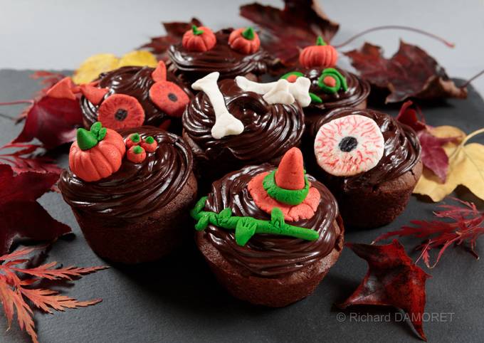 Cupcakes chocolat insert framboises