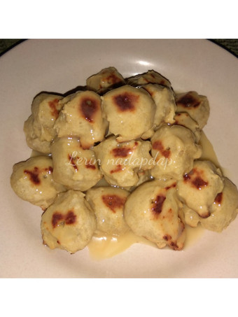 Cara Gampang Menyiapkan Soes Mini Selimut Keju Enak