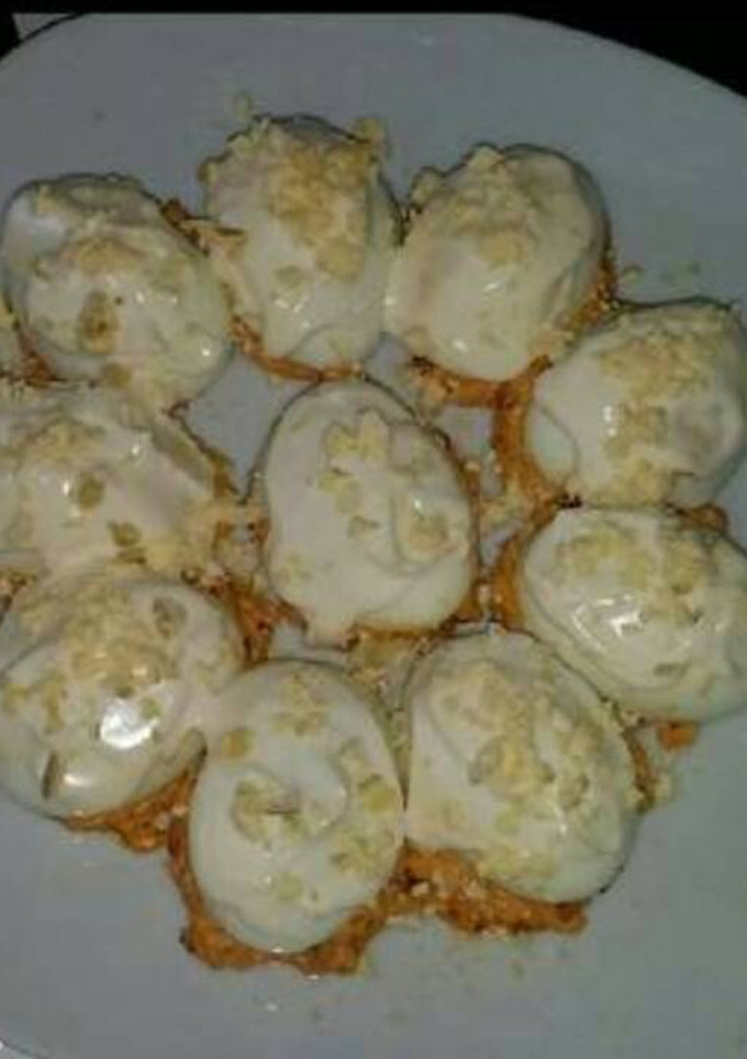 Una foto de Huevos con cebolla caramelizada