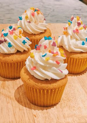 Foto resep Classic Vanilla Cupcake