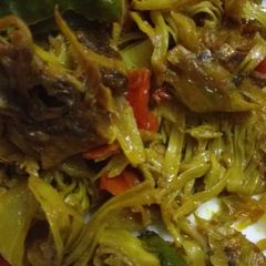 A picture of Kathal ki sabzi.