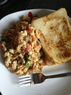 A picture of Mushroom Egg Sauce & Pan Toast Bread.